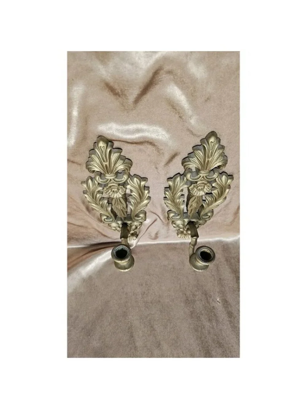 N/A pair gold